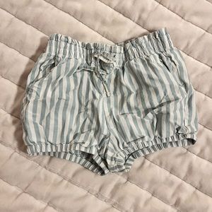 GAP baby girl striped shorts 12-18 months